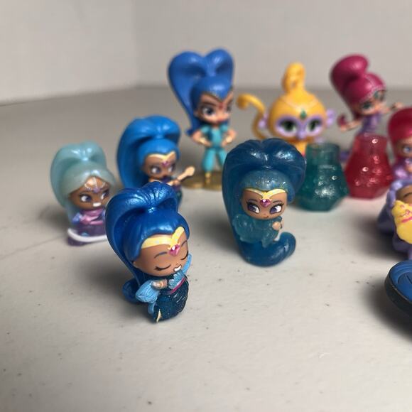 Shimmer & Shine Teenie Genies Nickelodeon Mini Figures Variety Lot + Jibbitz - Picture 9 of 13